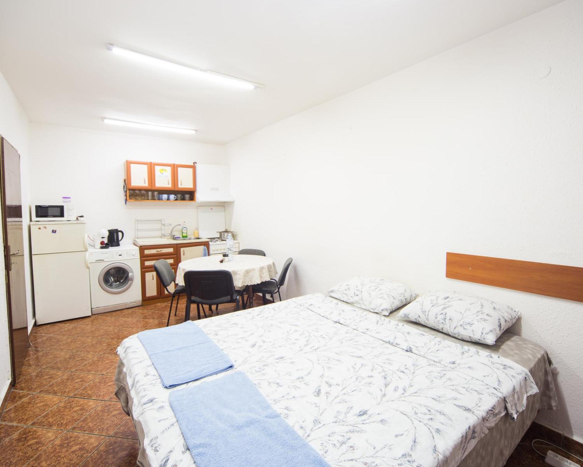 Center - Basic Flat - 10 Min To The Beach Apartment Burgas Luaran gambar